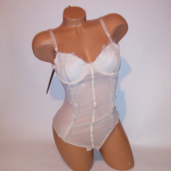 Extreme Look Lingerie One Piece Teddy Bodysuit Beige Lace Sheer Snap Up Bottom U - Picture 6 of 13